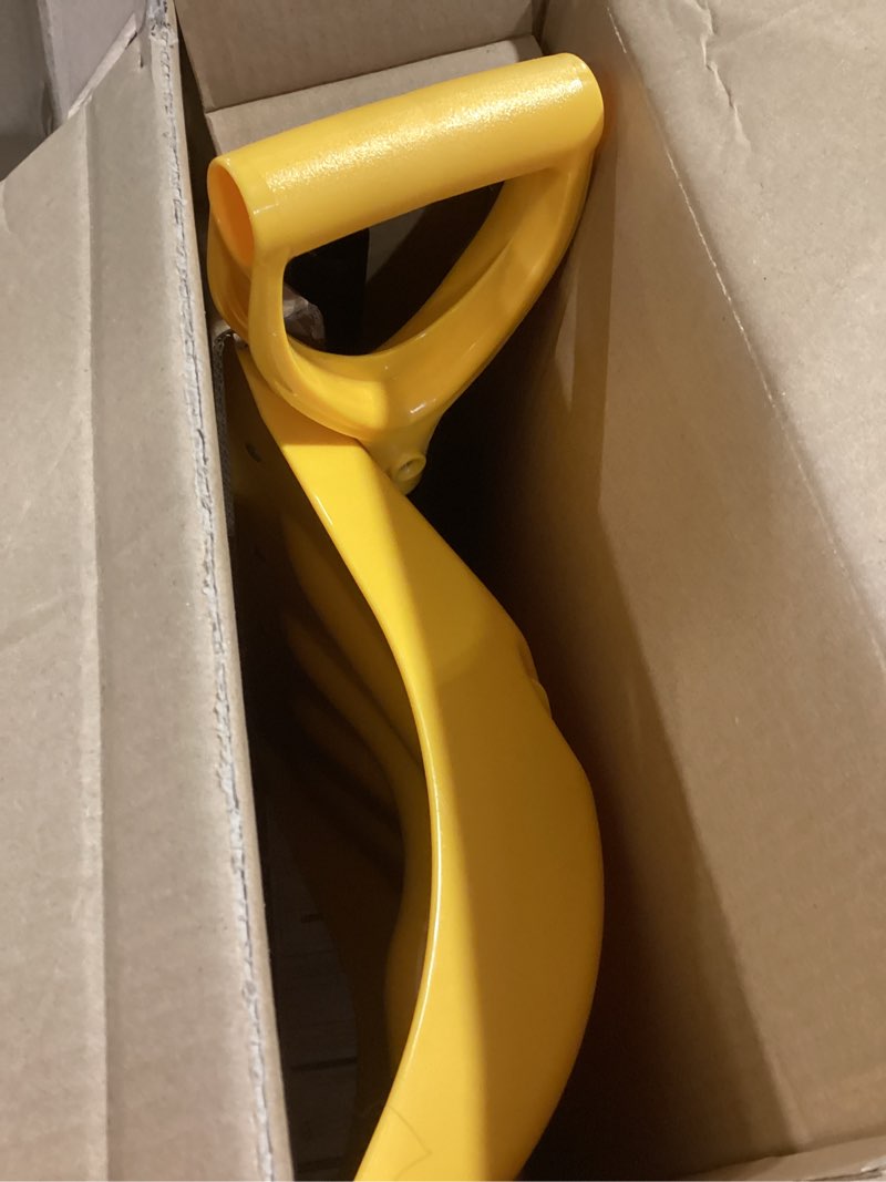 Condition photo showing Good Condition for True Temper 18" Poly Folding Snow Shovel, Convenient Storage, Collapsible, Compact for Cars or Camping