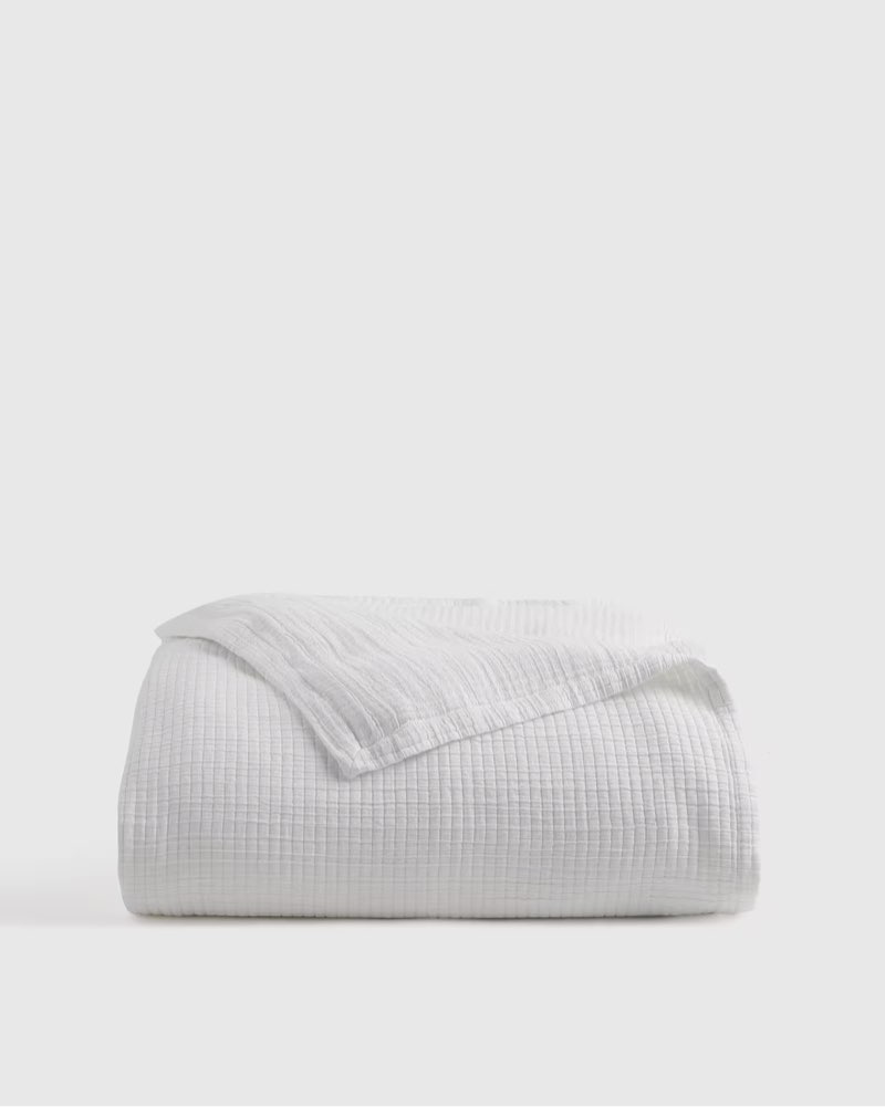 organic ribbed cotton coverlet