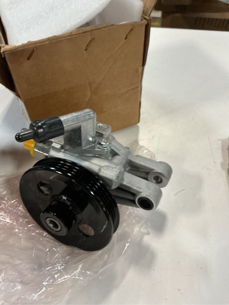Condition photo showing Good Condition for YOMALL Power Steering Pump with Pulley & Reservoir fit for 2005-2009 Tucson 2005-2010 Sportage 2004-