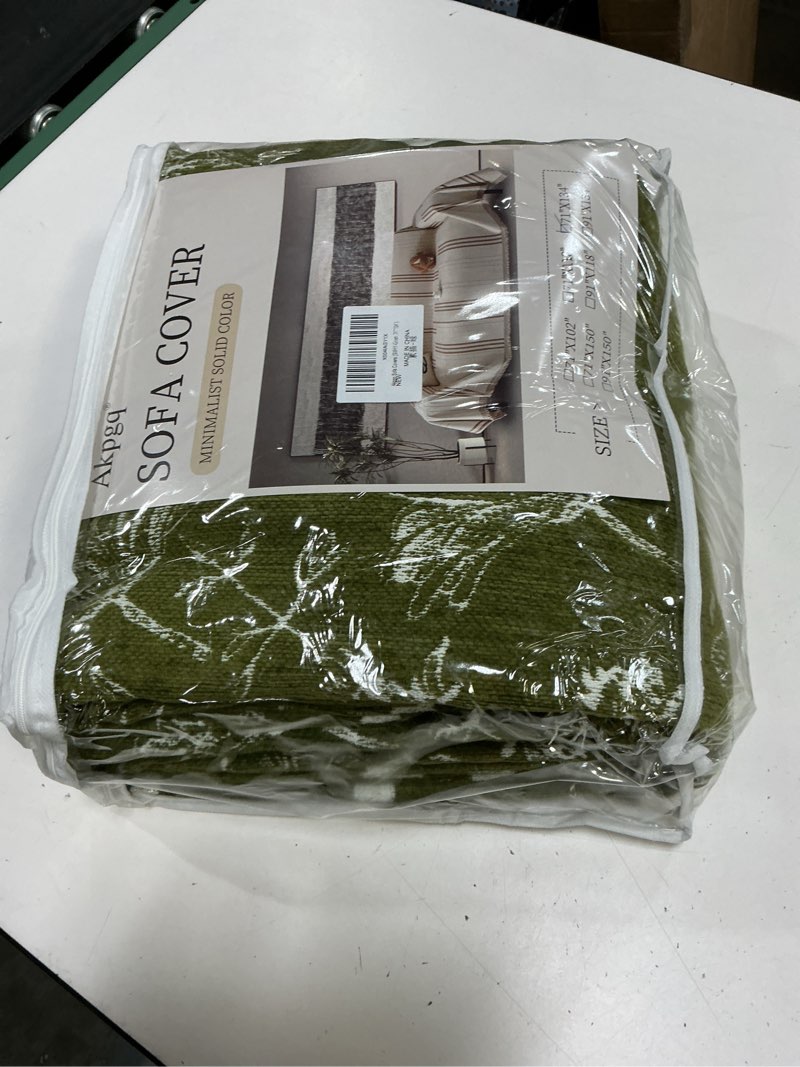 Condition photo showing New/Like New for boho anti-slip couch cover soft pet-friendly sofa cover for dog chenille couch cover multi-use furniture protector cover washable (smhy-green, 91"*134") smhy-green 91"*134"