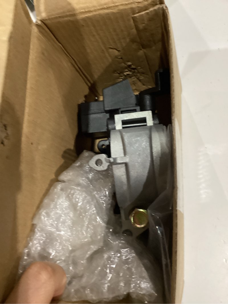 IRIEQU Ignition Switch Lock Cylinder Assembly with 2 Chip Keys & Shear Bolt Compatible with Ford Esc