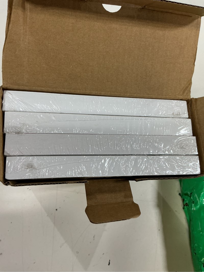 Condition photo showing Good Condition for egofine 5x7 picture frames set of 4, made of solid wood covered by plexiglass 3.5x5 and 4x6 with mat or 5x7 without mat, for table top display and wall mounting photo frame white white 5x7
