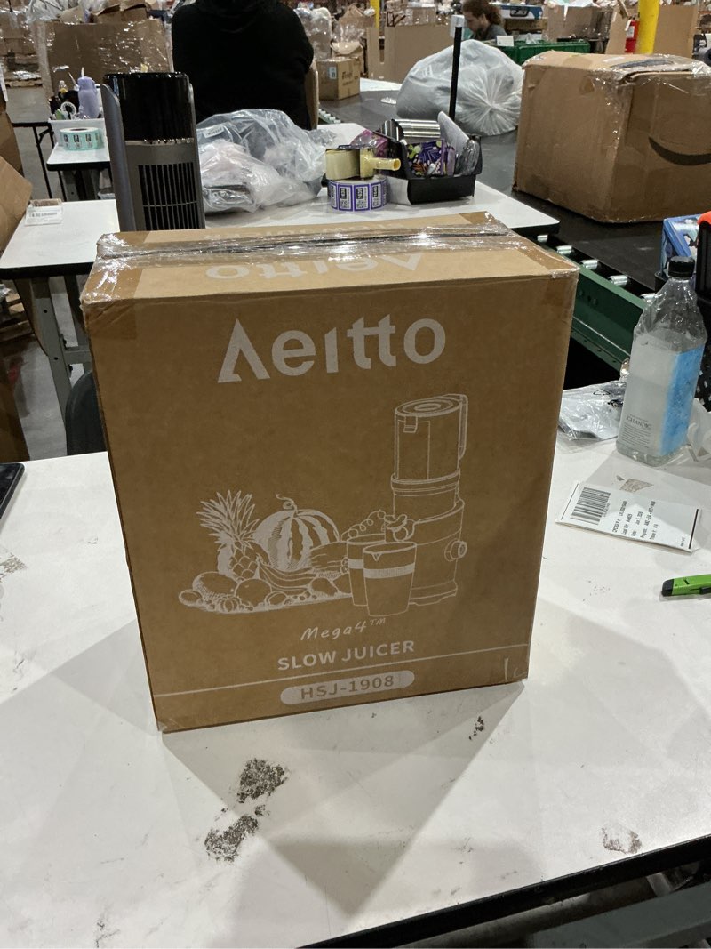 Condition photo showing Good Condition for cold press juicer for whole fruits