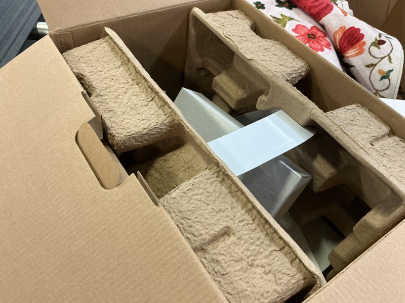 Condition photo showing Good Condition for sure petcare -sureflap - surefeed - microchip pet feeder - selective-automatic pet feeder makes meal times stress-free, suitable for both wet and dry food - mpf001 standard version