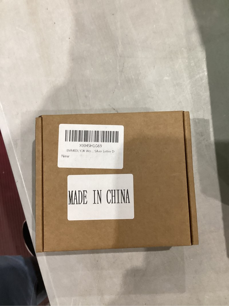 Condition photo showing Good Condition for EMMIOL Cool Y2K Belt Women Black bb Belt Silver Buckle Oval D Ring Star Belts Trendy Streetwear Punk for Jeans Black Fits 28" -34 " Waist