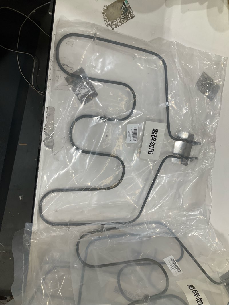 Condition photo showing New/Like New for wb44t10018 wb44t10025 replacement heating element for ge electric ovens jcsp38bk1bb jd900bk1bb jdp39bk1bb jds28ck1cc jsp39bk1bb jss28bk1bb jtp15aa2aa series