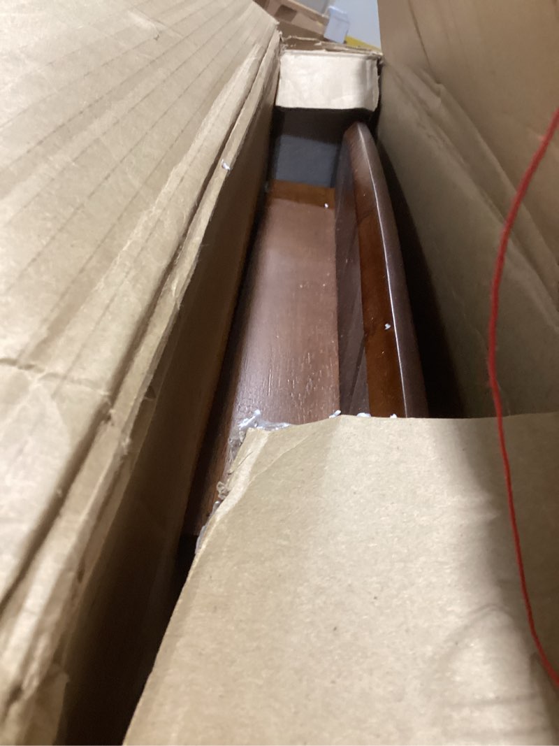 Condition photo showing Good Condition for winsome groveland wooden square dining table walnut