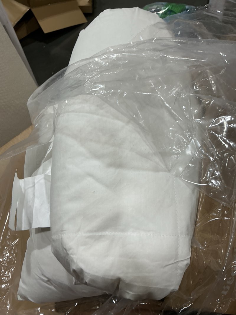 Condition photo showing New/Like New for goose feather down fiber comforter queen size - 100% organic cotton shell all season duvet insert, medium warmth hotel luxury bedding comforter(90x90 inch, white) queen (u.s. standard) year-round