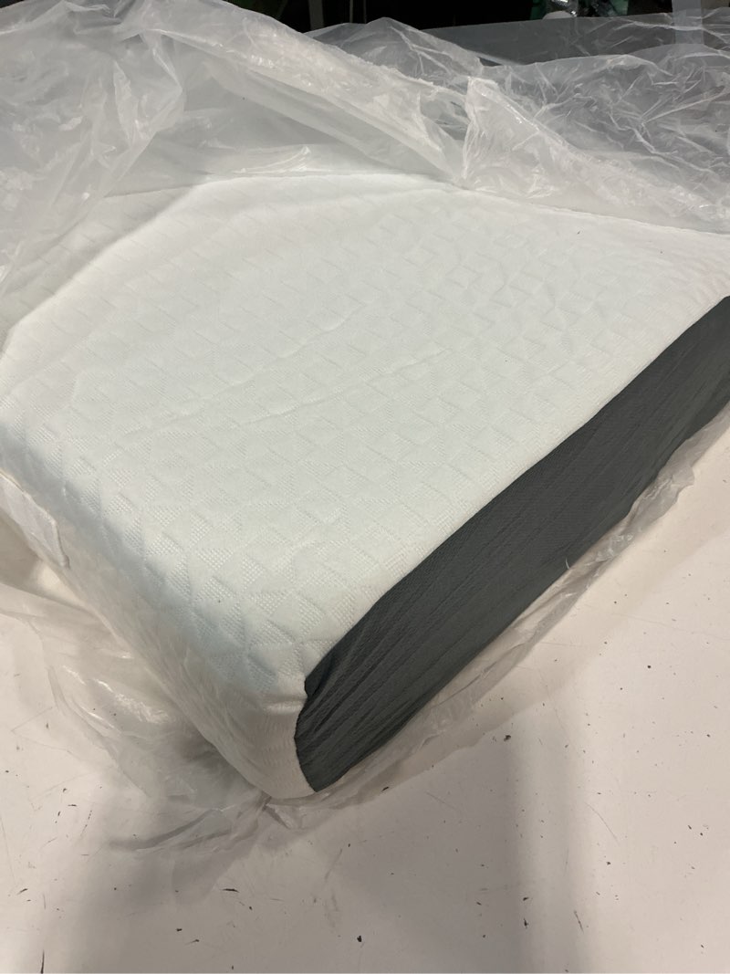 Condition photo showing Good Condition for 6" leg elevation pillows memory foam leg support bed wedge pillow leg elevated for sleeping, leg pillows good for back& knee& hip& ankles white-grey flat top 6 inch height