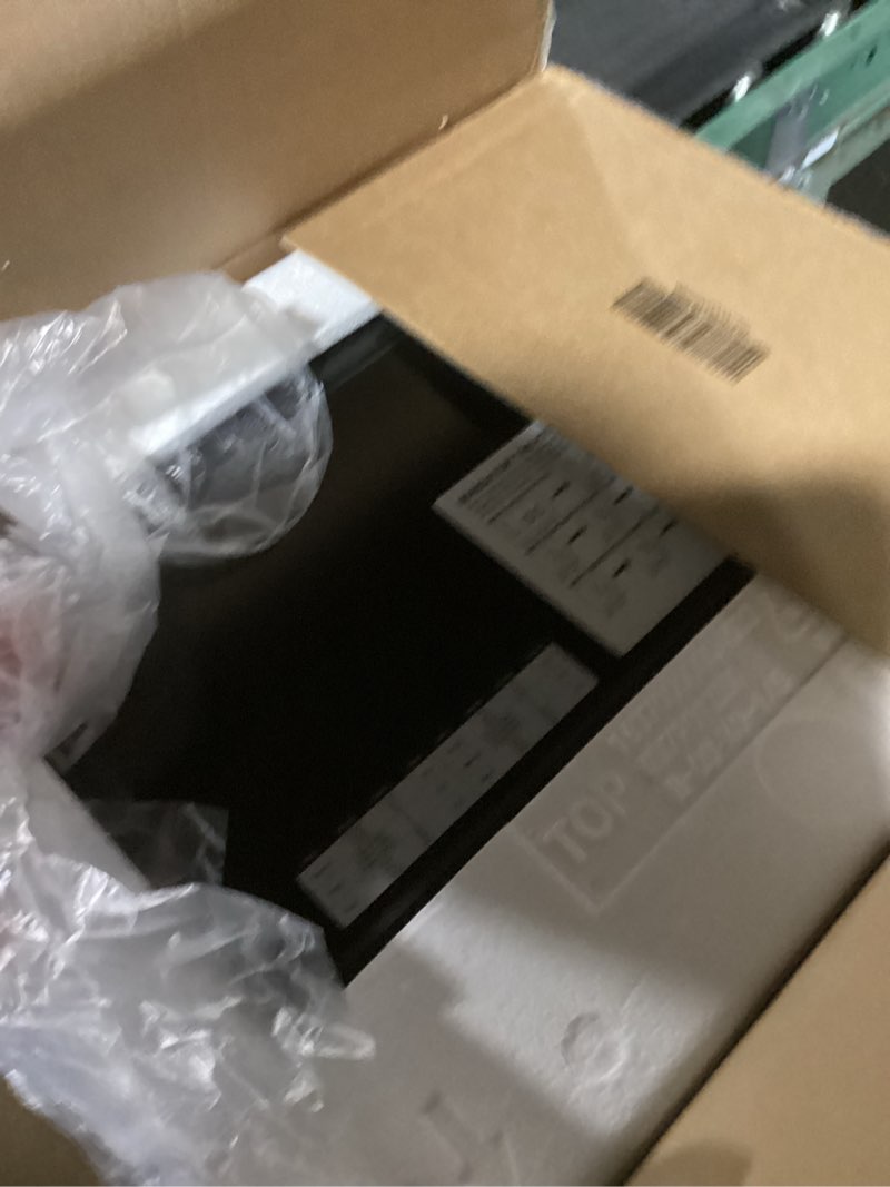 Condition photo showing New/Like New for toshiba small microwave oven with 11 power levels, chefdefrost, sound on/off & eco mode, 0.7 cu ft, 700w, black, mm-em07pa(bk) chefdefrost-0.7 cu ft-700w-black