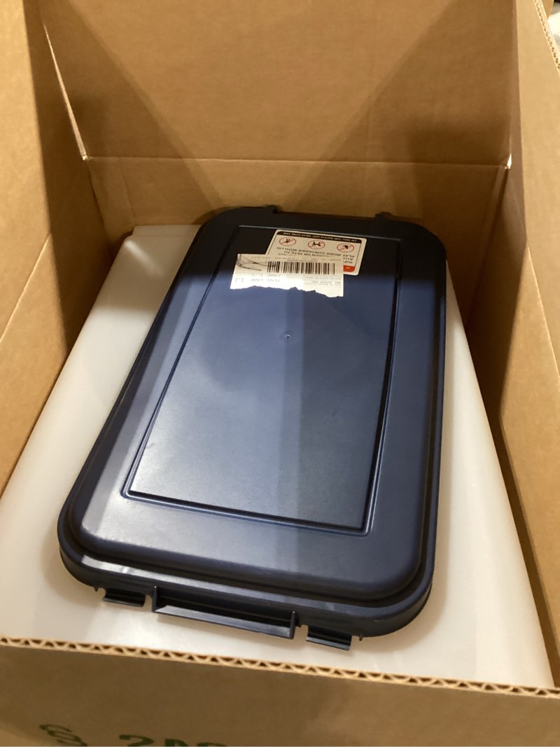 Condition photo showing Good Condition for iris usa airtight dog food storage container, up to 38 lbs, attachable wheels, for dog cat bird and other pet food storage bin, keep fresh, easy mobility, bpa free, navy/pearl 38 lbs - 1 pack navy/pearl