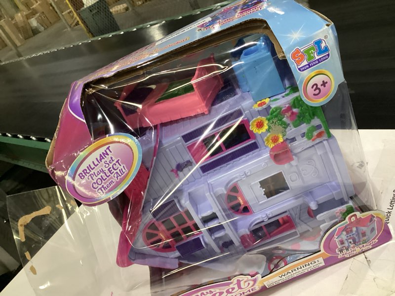 Condition photo showing Good Condition for fold-and-go mini dollhouse playset with furnished rooms & family figures | multi-room home scene with furnishings, compact design, play and close for storage, family-themed storytelling