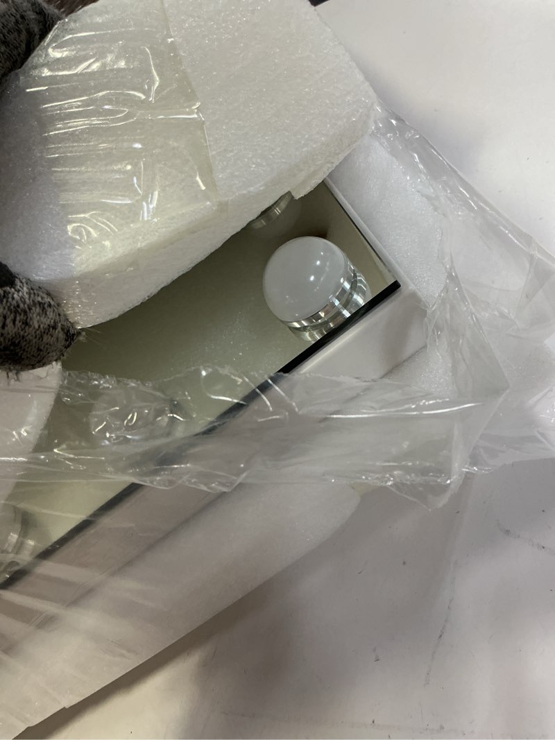 Condition photo showing Good Condition for hollywood vanity mirror, 15 led bulbs?3 color lights?beautiful make up lighted mirror, aluminum metal frame?23" x 18"? white 23"l x 18"w