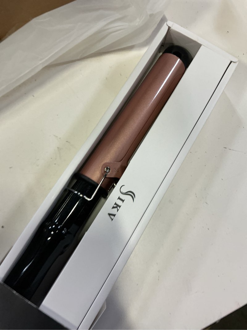 Condition photo showing Good Condition for 1 1/2 inch extra long barrel curling iron, 1.5 inch large barrel for long hair ceramic tourmaline