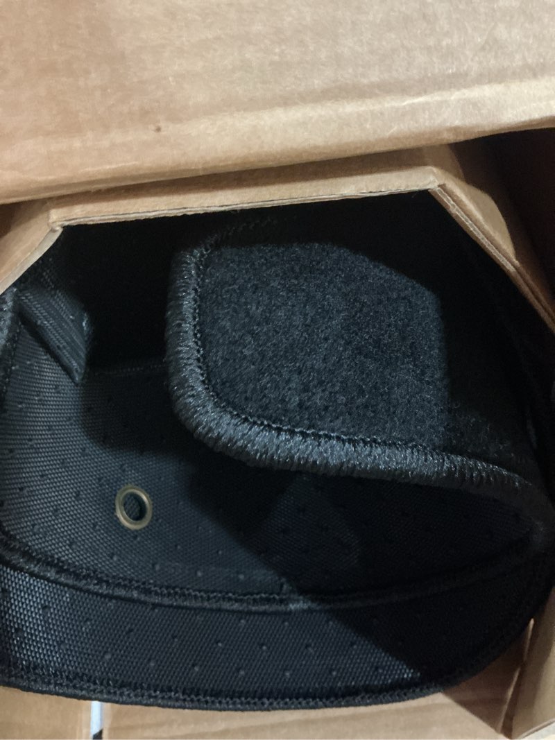 Condition photo showing Good Condition for floor mat compatible with 2006-2011 honda civic, factory fitment car front & rear nylon car floor carpets carpet liner by ikon motorsports, 2007 2008 2009 2010 black