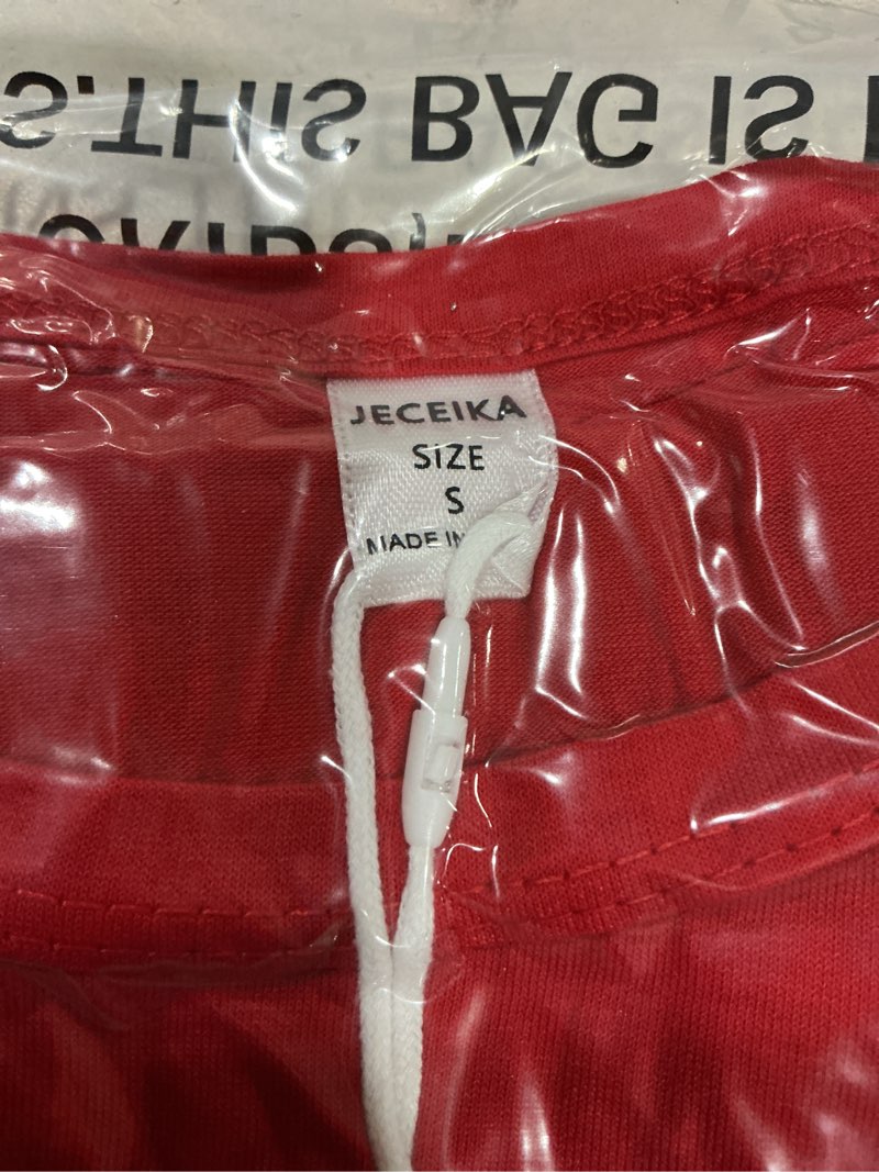 Condition photo showing New/Like New for Christmas Pajamas for Couples Christmas Family Pajamas Matching Sets Red & White Print-men Small
