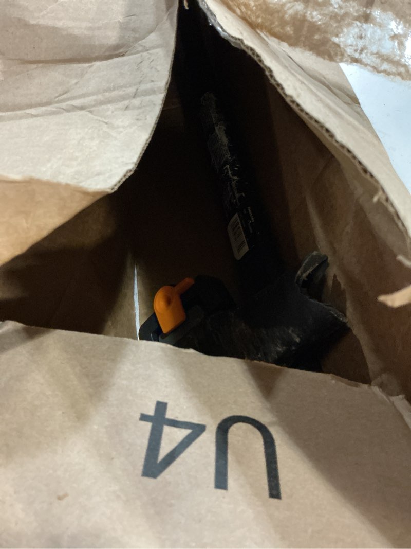 Condition photo showing As Is for fiskars super splitting axe with 36  handle for medium to large logs