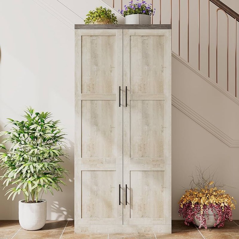 Large Wardrobe Close With Hanging Rod And 2 Doors