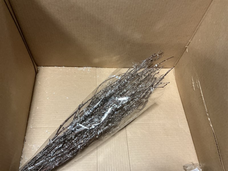 Condition photo showing Good Condition for Decorative Birch Branches, 23 Inch Brich Stems for Wedding Decor,Dried Twigs for Christmas Decor (Snowflake Implant)