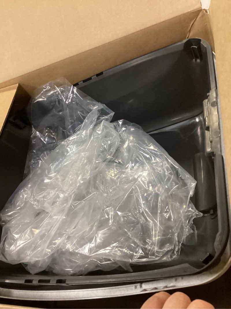 Condition photo showing Good Condition for Ferplast Cosmic Outdoor Cat Litter Box – Waterproof Dog-Proof Cat Toilet with Tunnel Entry, High-Sided Base for Litter Containment, Easy-Clean Design, Durable Thermoplastic Resin in Black One Size Black