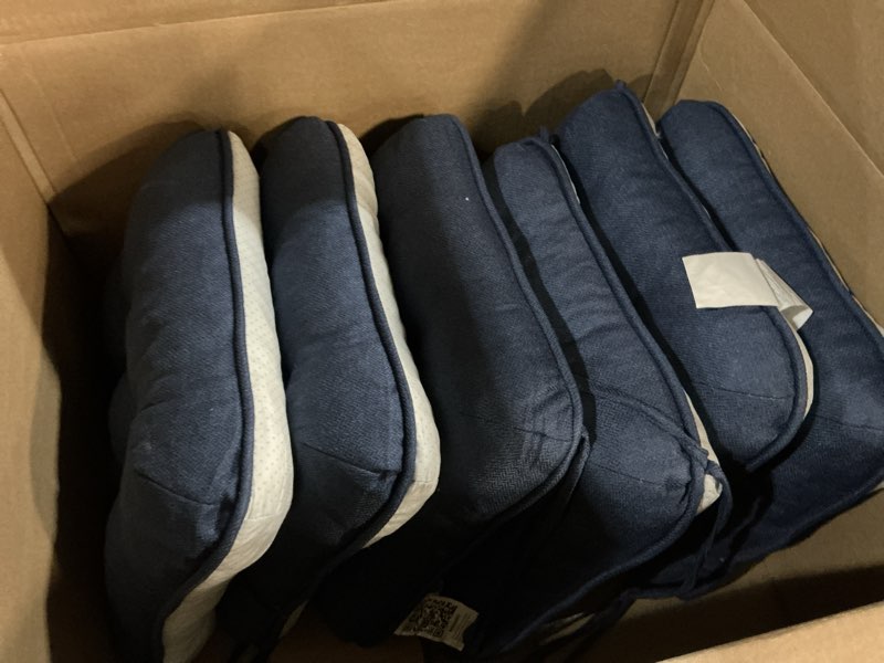 Condition photo showing As Is for betu chair cushions for dining chairs set of 6,3.5" thick outdoor indoor chair pads with ties,non slip backing and covers, seat cushion for kitchen dining,bar,patio furniture15.5"x15.5"x3.5",navy blue navy blue 15.5"x15.5"x3.5" (6 pack)