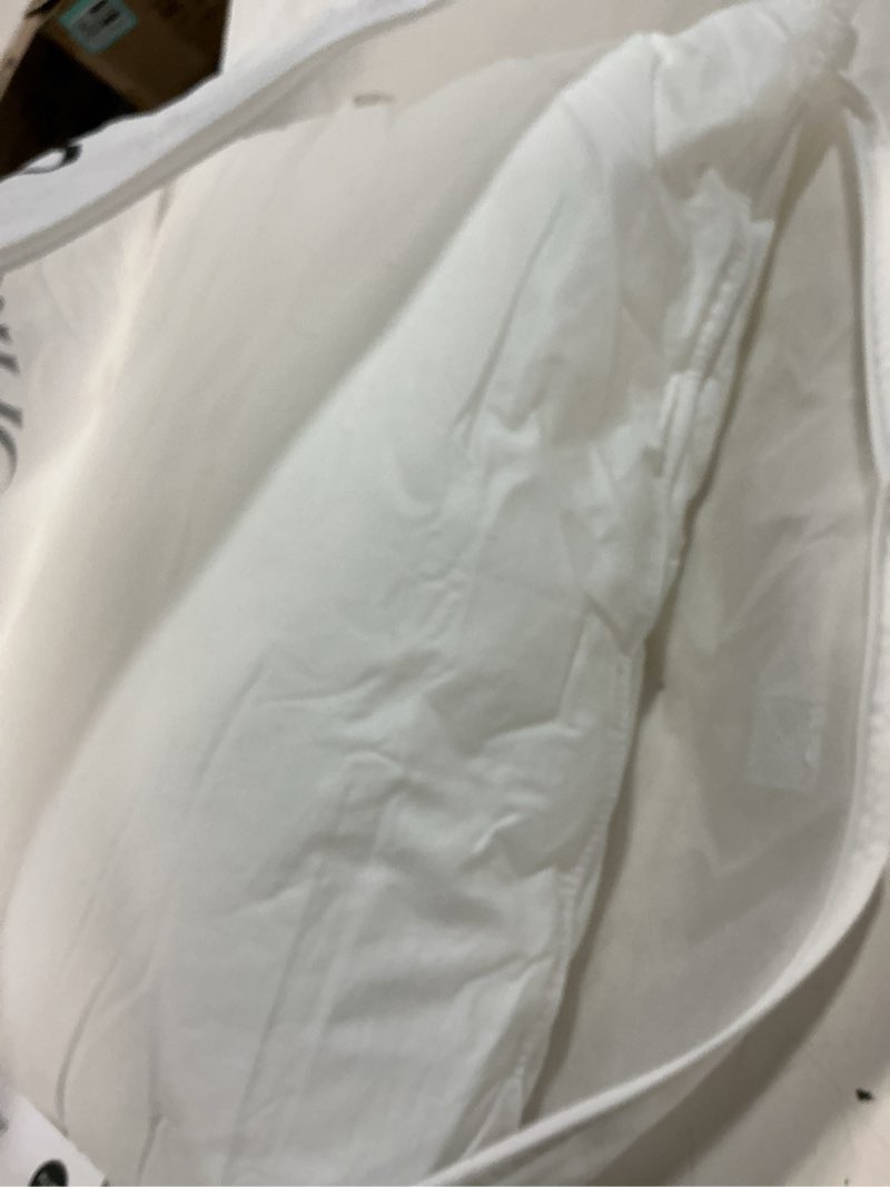 Condition photo showing Good Condition for premium down alternative pillow, king, soft/medium