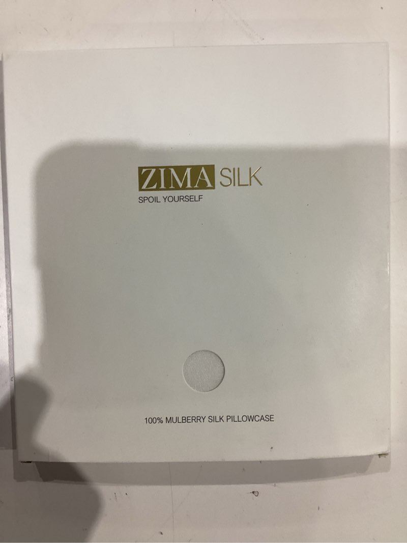 Condition photo showing New/Like New for ZIMASILK 100% Pure Mulberry Silk Pillowcase for Hair and Skin Health,Soft and Smooth,Both Sides Premium Grade 6A Silk,600 Thread Count,with Hidden Zipper,1pc (King 20''x36'',White) White King 20''x36''