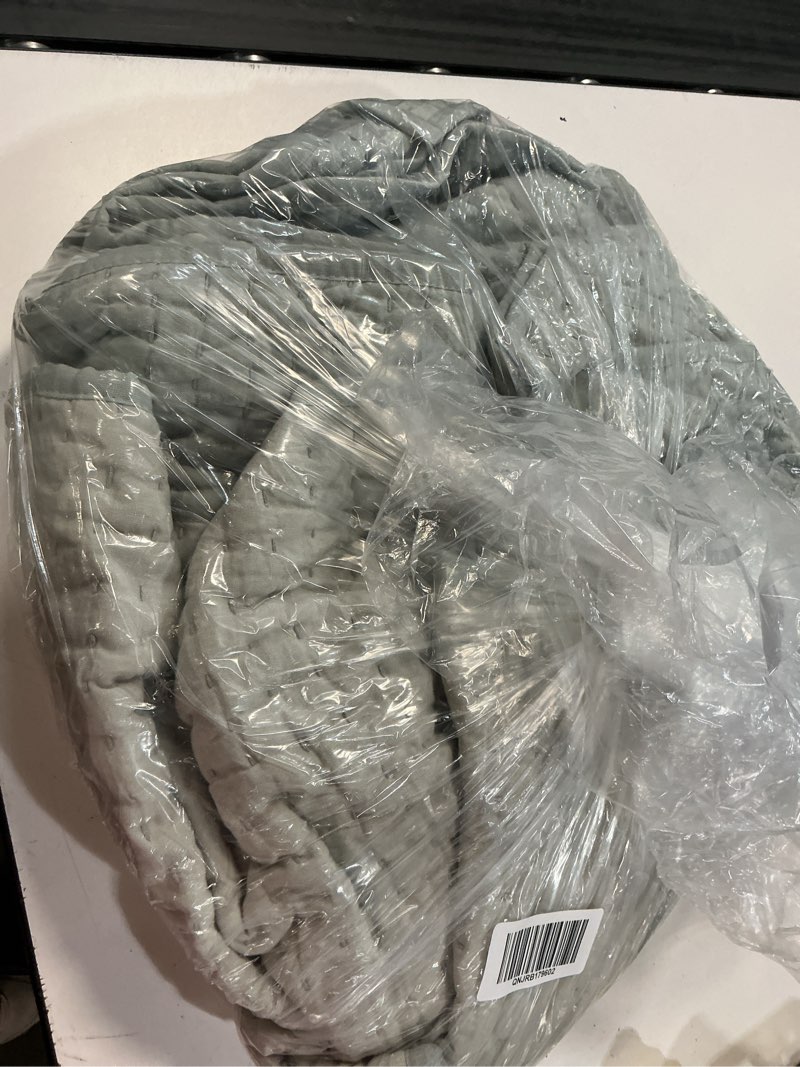 Condition photo showing Good Condition for european linen cotton stitch quilt set, twin, mist