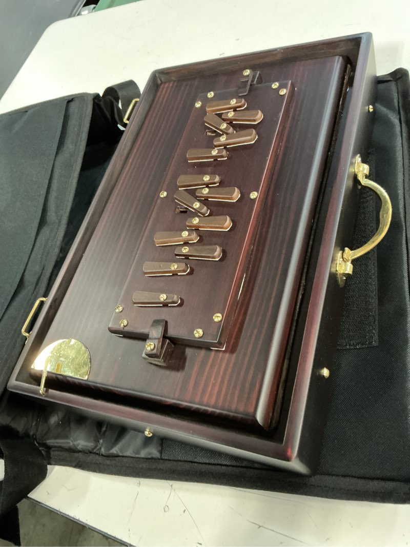 Condition photo showing Good Condition for maharaja shruti box, pinewood, medium c, brass, 15x10x3 inch, bag, c-to-c, tuned 440, surpeti instrument. best for yoga, kirtan, vocals, shrutibox m1-c