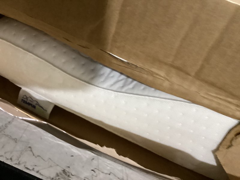 Condition photo showing Good Condition for tempur-pedic tempur neck pillow, small profile, white small profile 1
