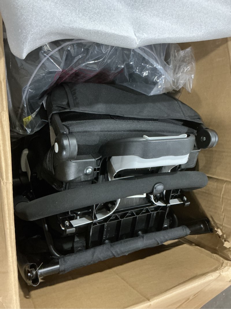Condition photo showing Good Condition for graco modes 3 lite dlx travel system, west point dlx west point