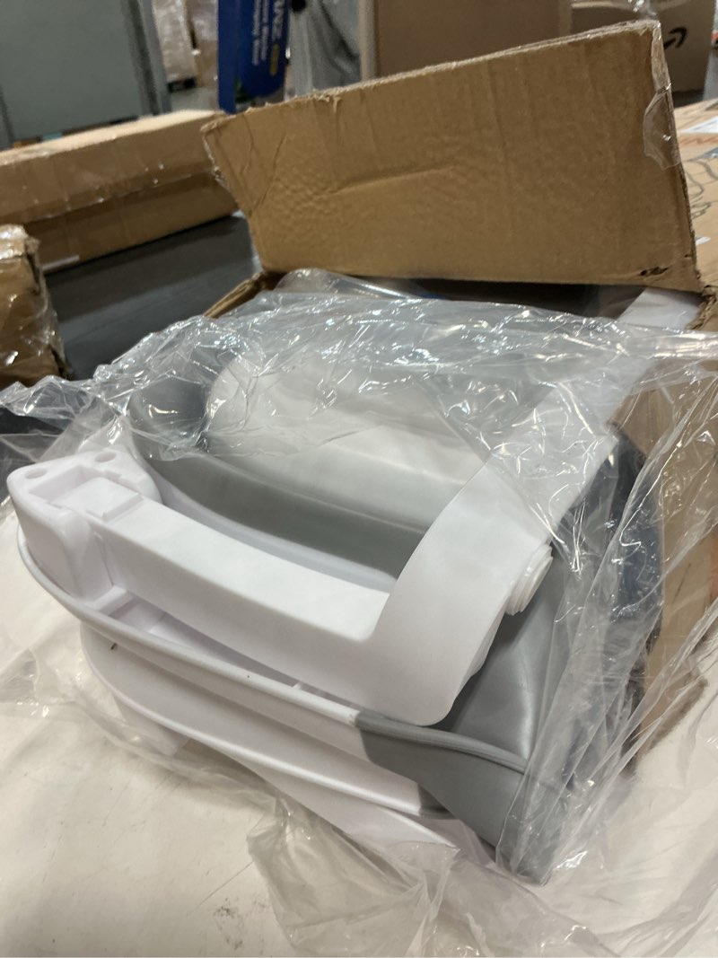 Condition photo showing Good Condition for bunwag baby bathtub, collapsible newborn bathtub for infant to toddler with soft cushion and thermometer,portable travel newborn tub with no-slip feet, baby shower gifts, 0-12 months baby bath, grey frog tub grey