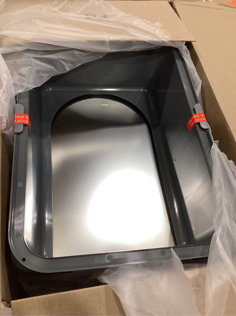 Condition photo showing Good Condition for booche high-sided stainless steel cat litter box,stainless steel litter box with lid,extra medium box,easy-to-clean metal litter pan for cats (20''l x 14''w x 12''h with enclosure) 20'l x 14''w x 12''h with enclosure