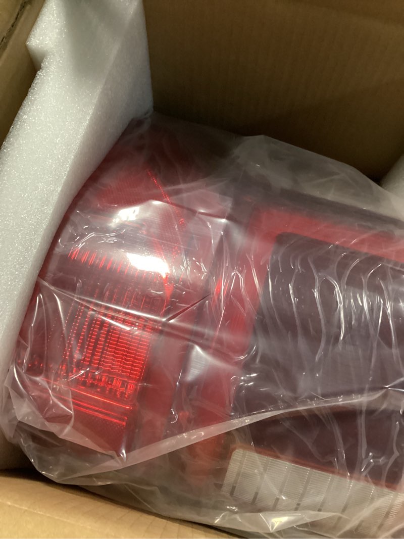 Condition photo showing New/Like New for MZORANGE LED Blind Spot Tail Lamp Light For Ford F150 2018 2019 2020 KL3Z13404B (Right Passenger Side)