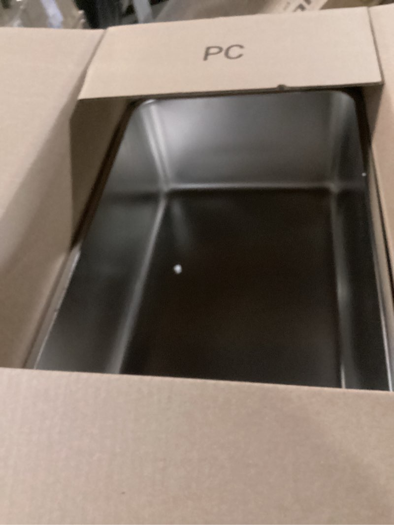 Condition photo showing Good Condition for kirecoo stainless steel cat litter box xxl- metal high sided cat pan, large stainless steel box, indoor litter tray, non stick, no smell, easy to clean, pet toilet supplies for kitten, kitty, rabbit 23.43" l x 15.55" w x 7.68" h