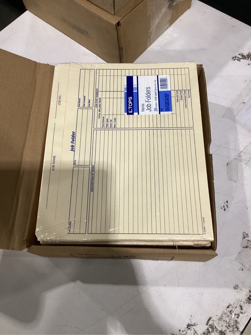 Condition photo showing New/Like New for tops job folder file jackets, 11.75 x 9.5 inches, manila, 20-pack (3440)