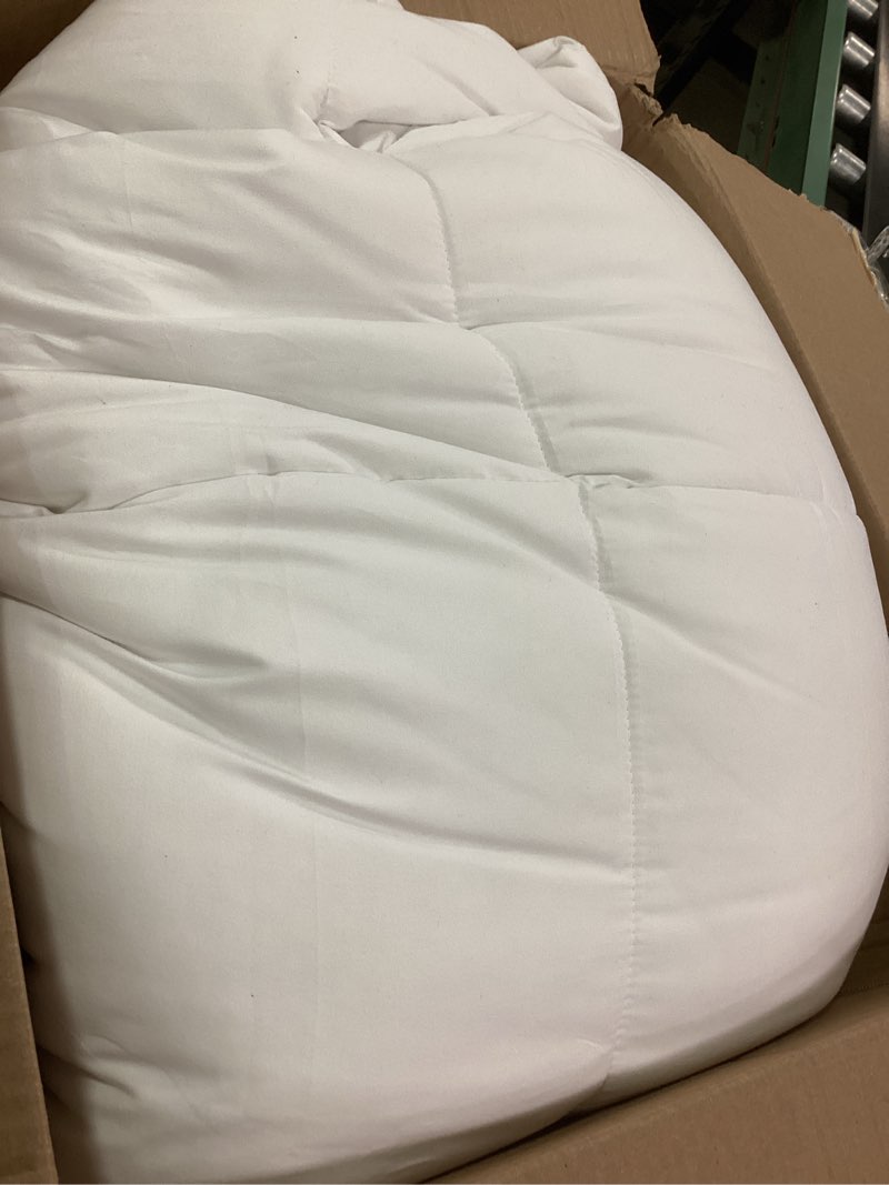 Condition photo showing Good Condition for COHOME Oversized King Size Comforter All Season Quilted Down Alternative Duvet Insert Cooling Revers