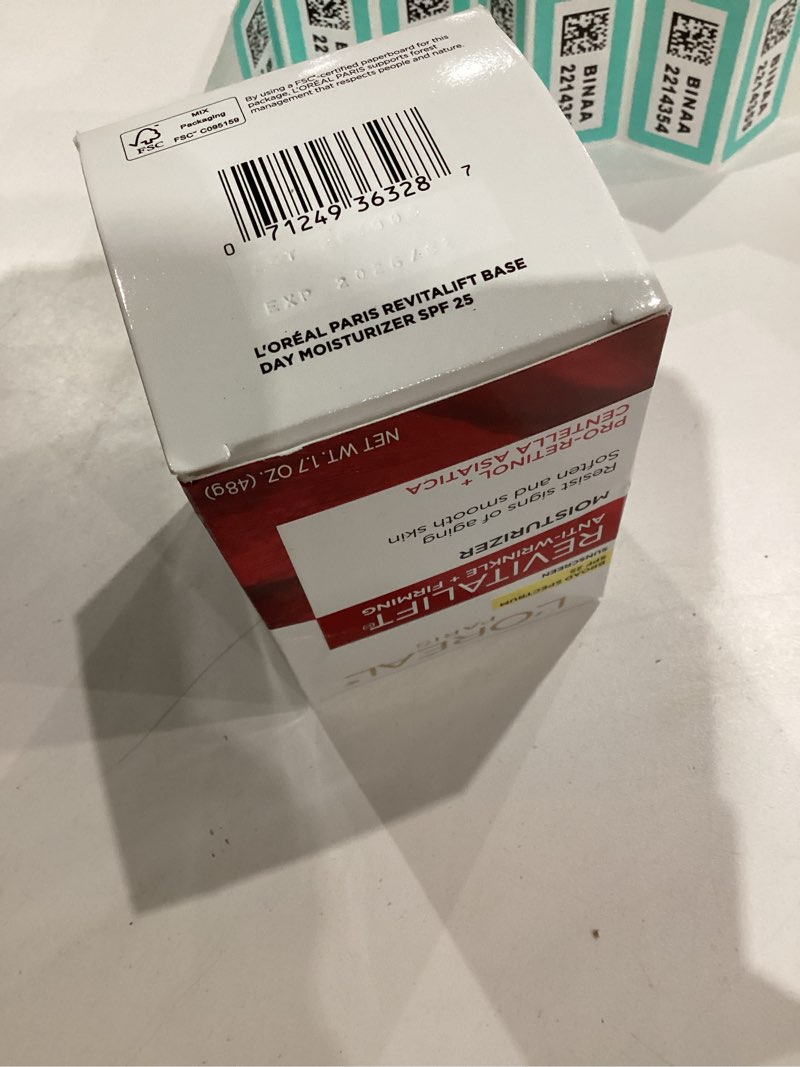 Condition photo showing New/Like New for L'Oréal Paris Revitalift Anti-Wrinkle and Firming Face Moisturizer with SPF 25, Pro-Retinol and Centella Asiatica, Paraben Free, 1.7 oz (Packaging may vary)