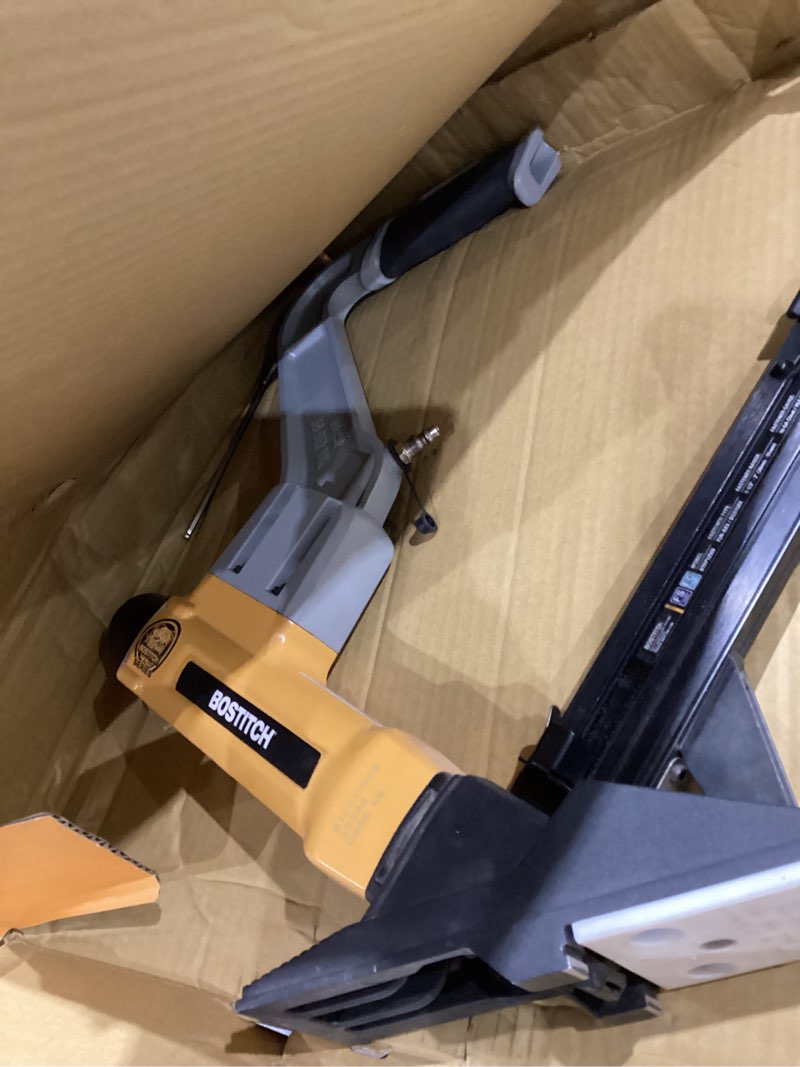 Condition photo showing As Is for bostitch staples flooring pneumatic nailer