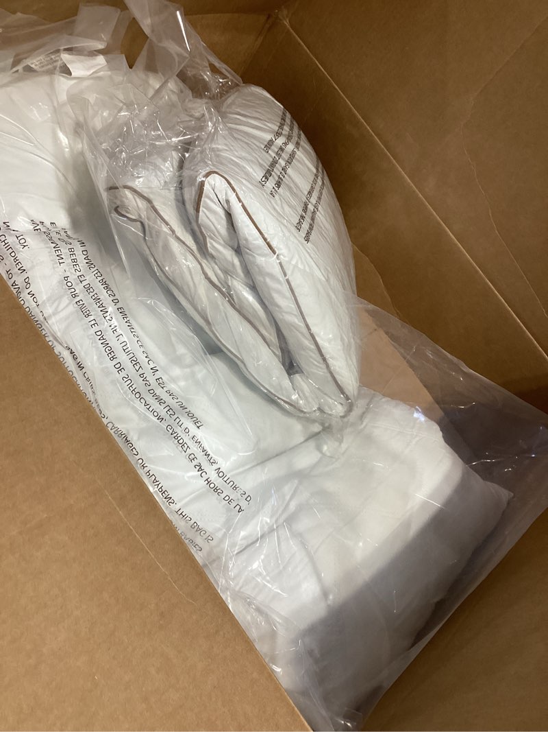 Condition photo showing Good Condition for puredown® Goose Feathers and Polyester Pillows, Premium Medium to Firm Bed Pillows for Sleeping, Luxury Pillows with Downproof Cover, 2 Pack, King Size, 20x36 Inches