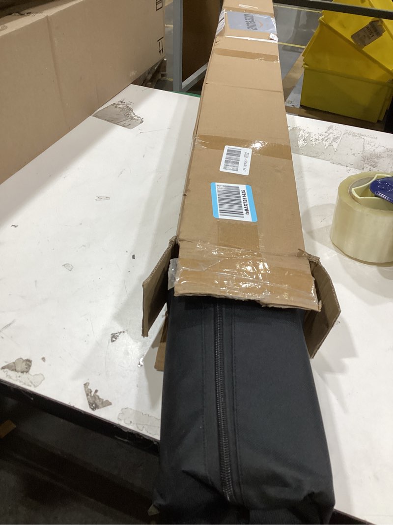 Condition photo showing Good Condition for dust barrier poles kit