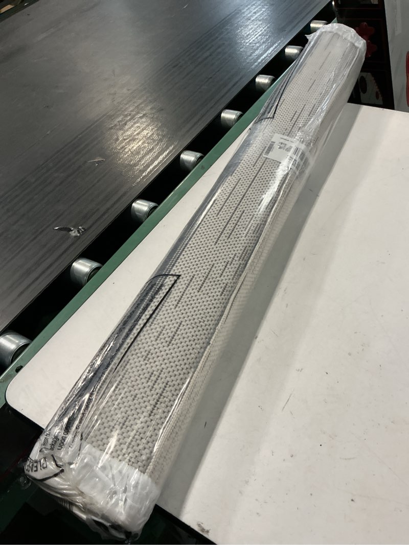 Condition photo showing New/Like New for jonathan y smb125d-3 colonia berber stripe indoor outdoor rug contemporary living room backyard,3 x 5,ivory/black ivory/black 3'1" x 5' (rectangular)