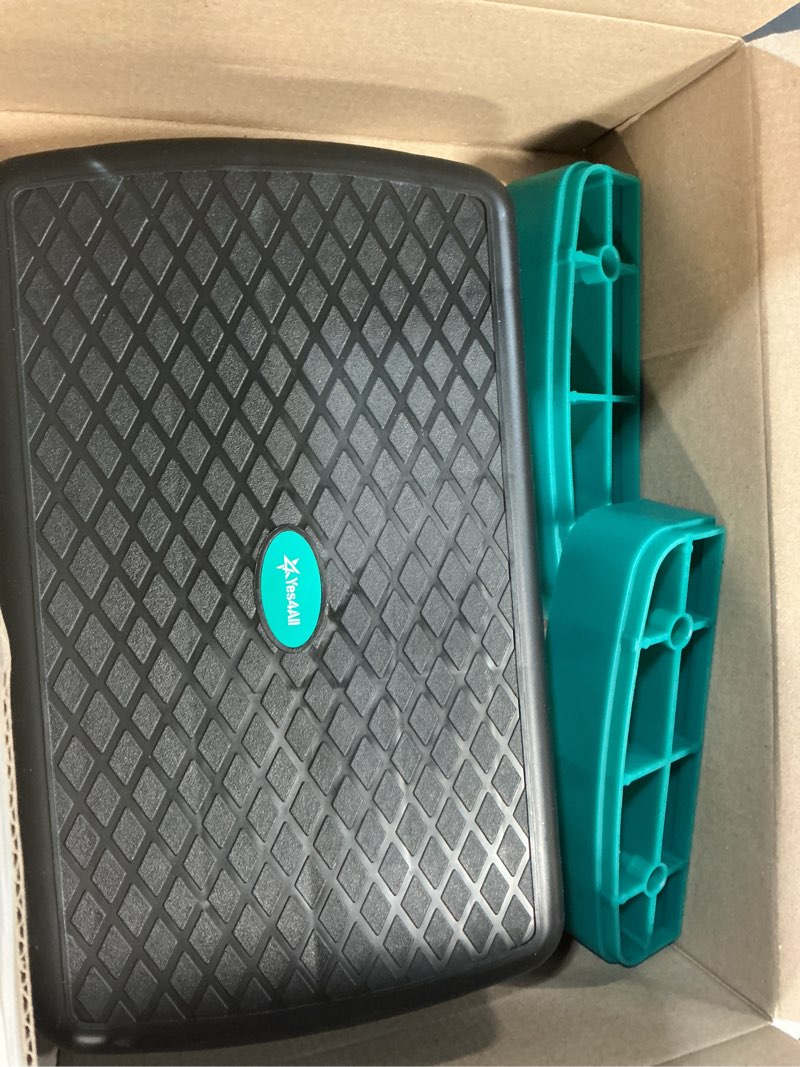 Condition photo showing Good Condition for fitvids 18" aerobic step platform, workout stepper with adjustable 2 stackable risers 3" 5.5" for home gym small space, exercise step, multiple option green/black