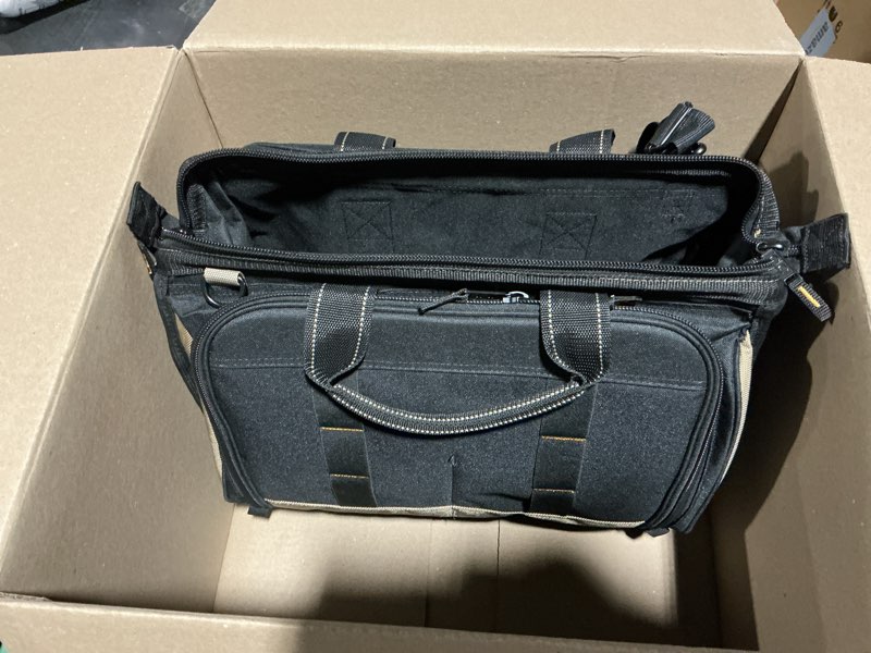 Condition photo showing Good Condition for custom leathercraft1539 multi-compartment 50 pocket tool bag