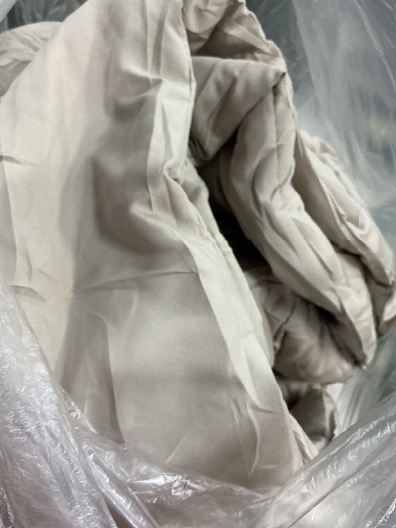 Condition photo showing Good Condition for CozyLux Queen Comforter Set Oatmeal - 7 Pieces Bed in a Bag Queen, All Season Breathable Bedding Sets, Oeko-Tex Certified Bed Set with Down Alternative Comforter, Sheets, Pillowcases & Pillow Shams Oatmeal Queen