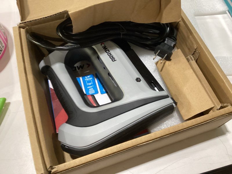 Condition photo showing Good Condition for arrow electric staple gun kit, corded stapler with 3750 pieces t50 1/4", 3/8", 1/2" staples, for upholstery professional and diy projects, t50acd