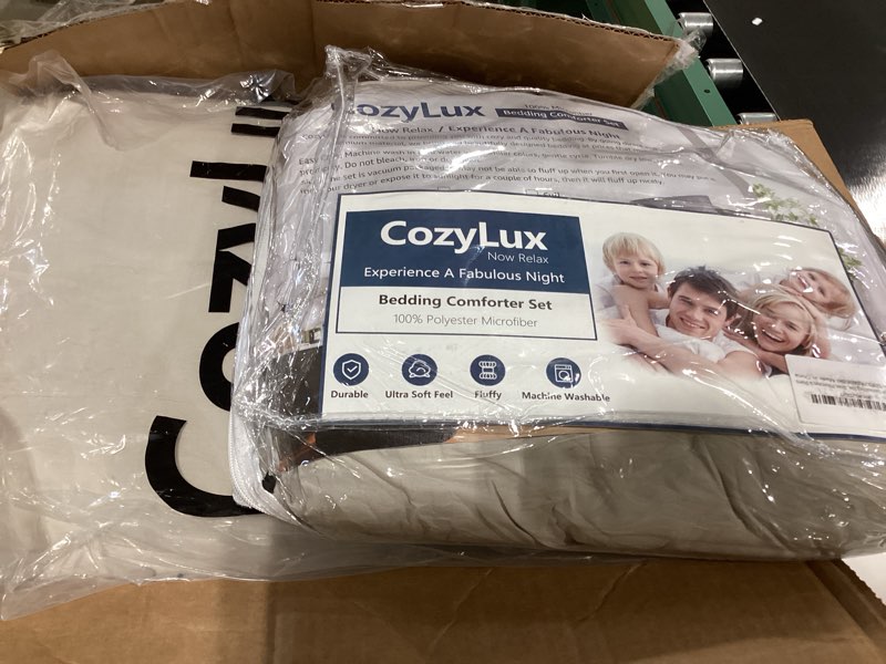 Goose Feather Down Fiber Comforter King Size, Fluffy Cotton Quilted White Duvet Insert, Ultra-Soft, Breathable, Luxury Bedding Comforter All Season Medium Warmth with Corner Tabs, 106x 90Inch SIMILAR BUT NOT EXACT