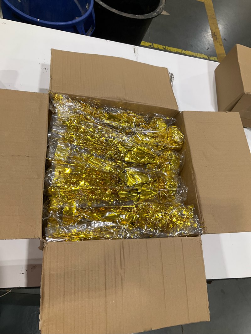 Condition photo showing Good Condition for 20 pack gold foil spray centerpiece star table decoration metallic burst table centerpieces for birthday new year wedding anniversary graduation party supply (gold)