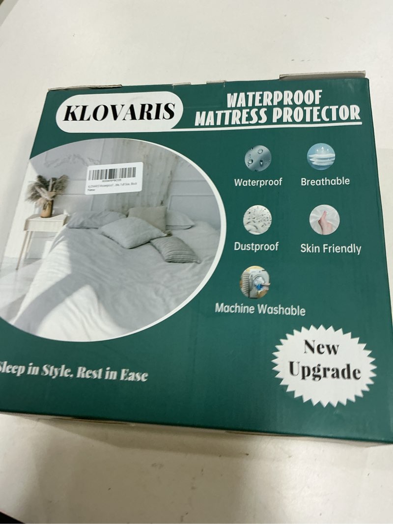 Condition photo showing New/Like New for noiseless waterproof mattress protector, twin size bed mattress cover with deep pocket 6"-15" depth, soft thick breathable anti-slip mattress cover machine washable for home, hotel (black) black twin