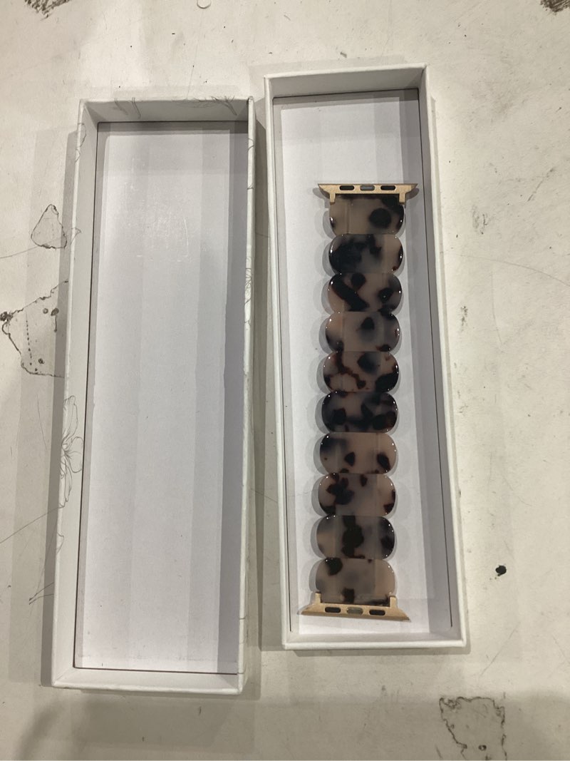 Condition photo showing Good Condition for heesch tortoise stretchy watch band compatible with apple watch resin cute watch strap wristband for iwatch bracelet for women men girls, 38/40/41mm, 42/44/45/46/49mm, oval version ivory tortoise 44/45/46/49/(42mm series-3/2/1)-m: 6.3''-7.0''